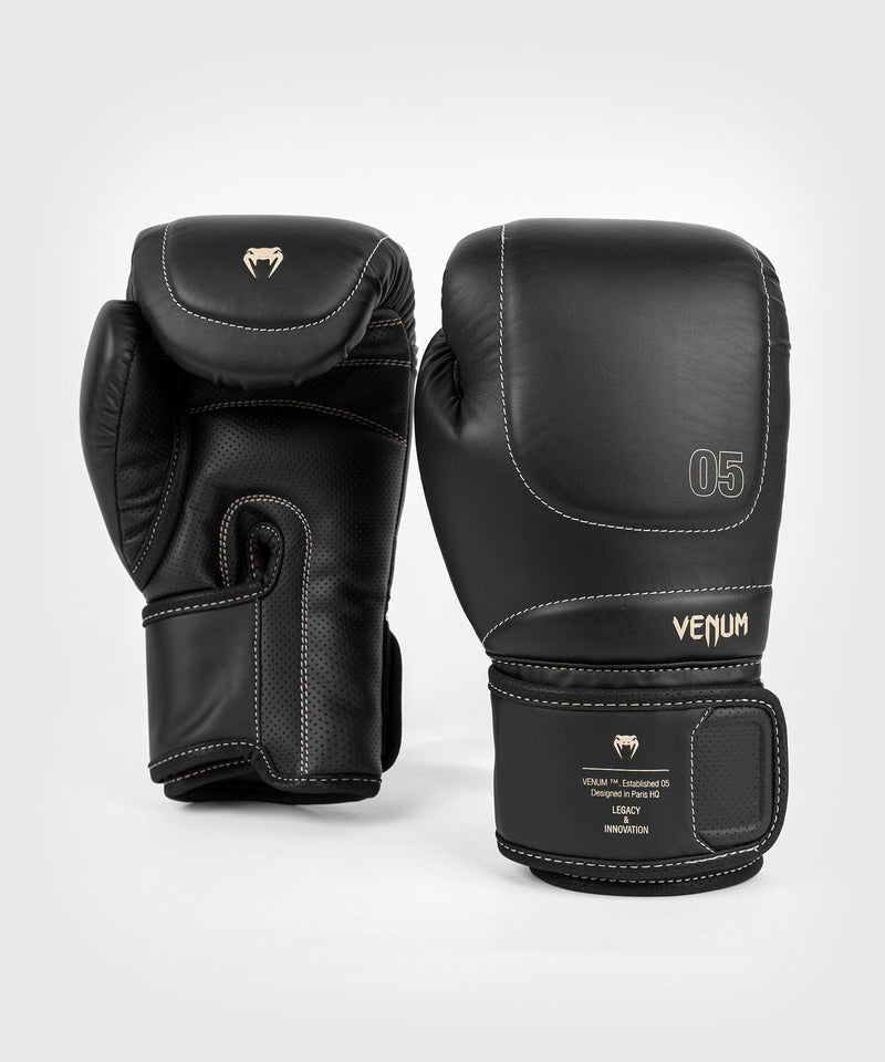 Boxing Gloves - Venum - 'Impact Evo' - Black