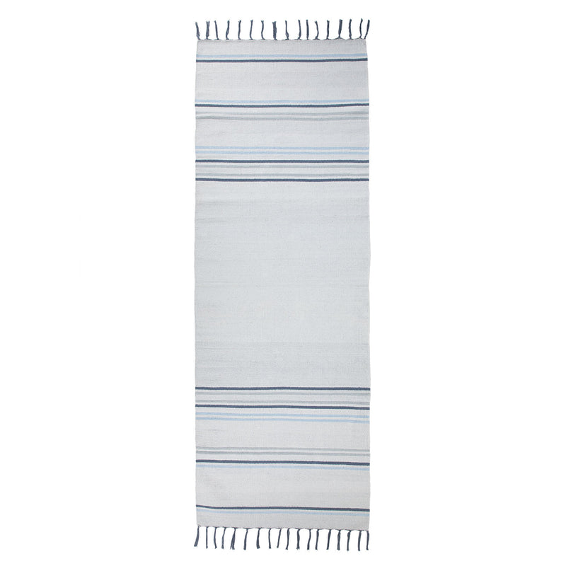 Striped yoga mat with tassels