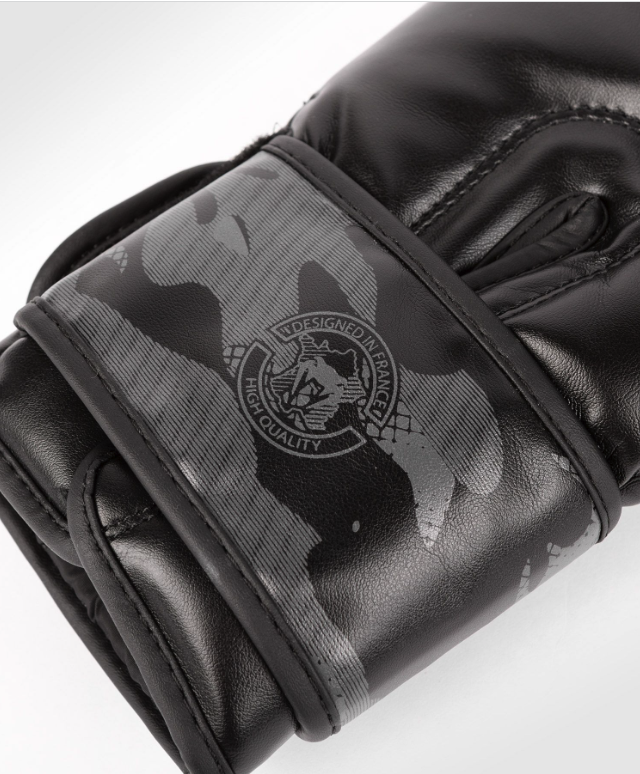 Boxing Gloves - Venum - Defender Contender 2.0 - Black