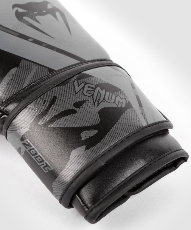 Boxing Gloves - Venum - Defender Contender 2.0 - Black