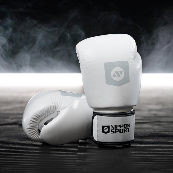 Boxing gloves - Nippon Sport - Gauntlet - White