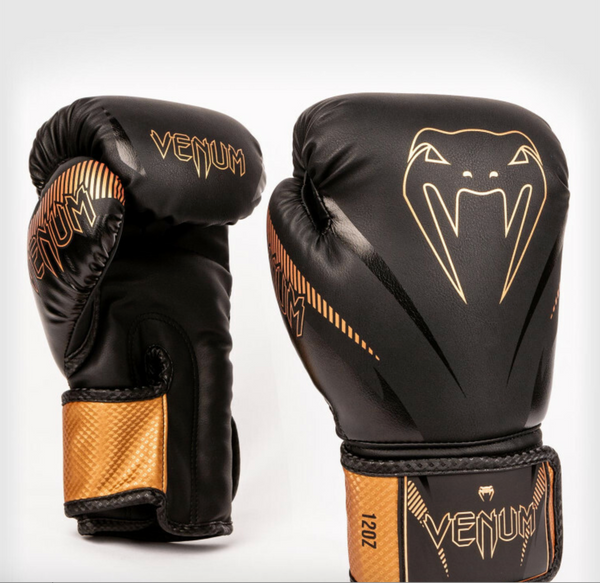 Boxing gloves - Venum - 'Impact' - Black-Bronze