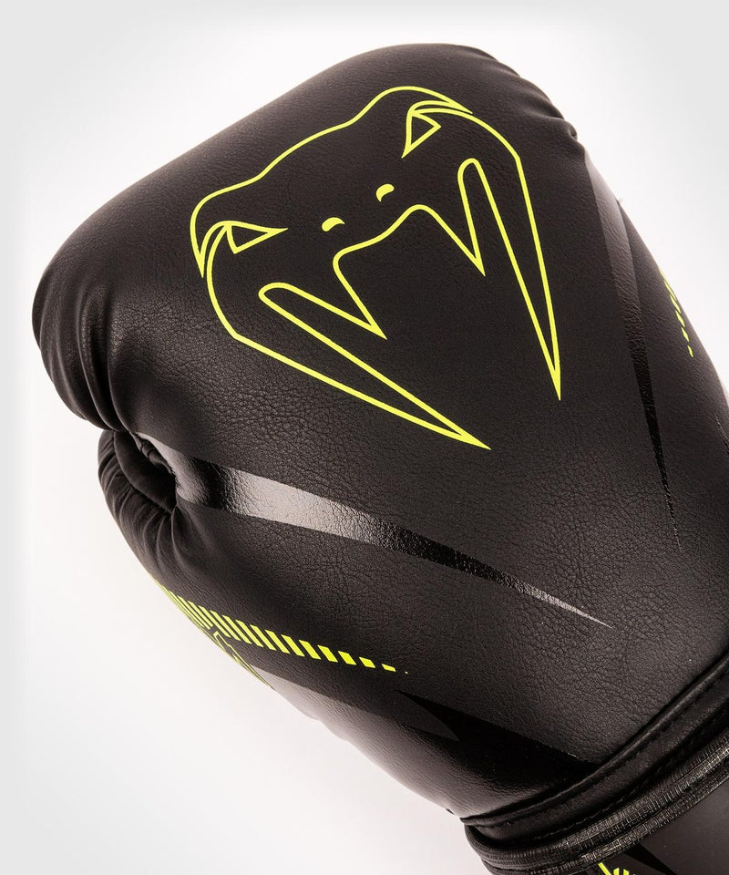 Boxing gloves - Venum - 'Impact' - Black-Yellow